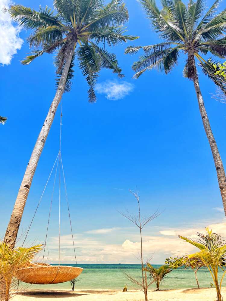 -at-kandaya-resort