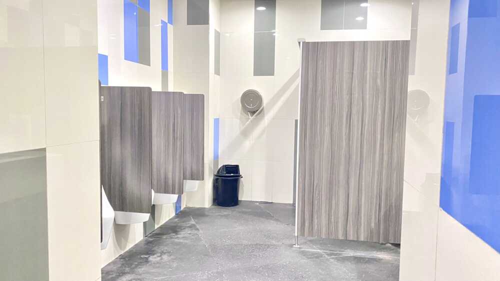 men-s-bathroom-restroom-washroom-toilette-at-sm-skating-sm-seaside