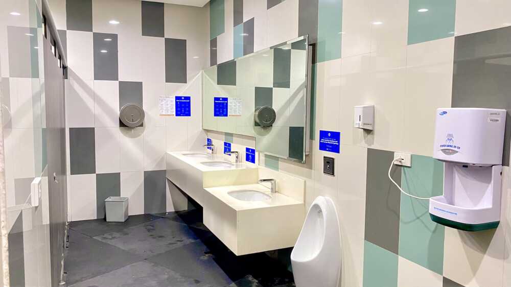 women-s-bathroom-restroom-washroom-powder-room-toilette-at-sm-skating-sm-seaside