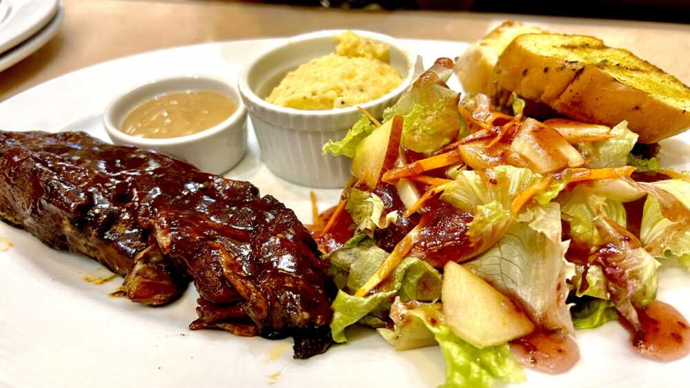 sweet-n-smokey-pork-ribs-at-racks-sm-seaside