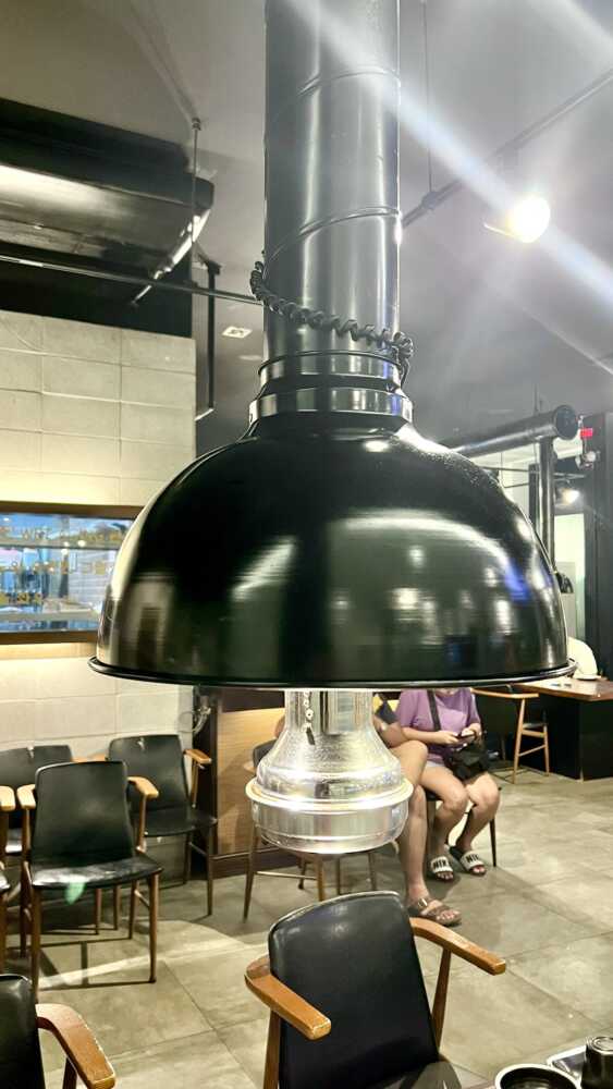 smoke-vacuum-at-kaya-korean-bbq-bonifacio-district