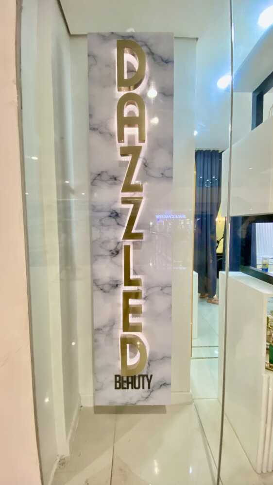 -at-brows-038-shine-dazzled-beauty-lab