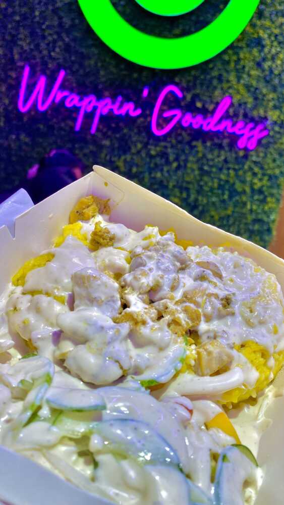 chicken-rice-classic-mild-level-at-jafar-8217-s-shawarma-station-sm-seaside