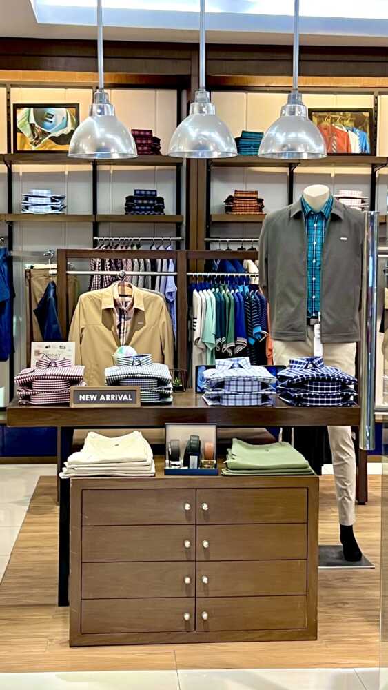 store-display-new-arrival-at-arrow-usa-1851-sm-city-cebu
