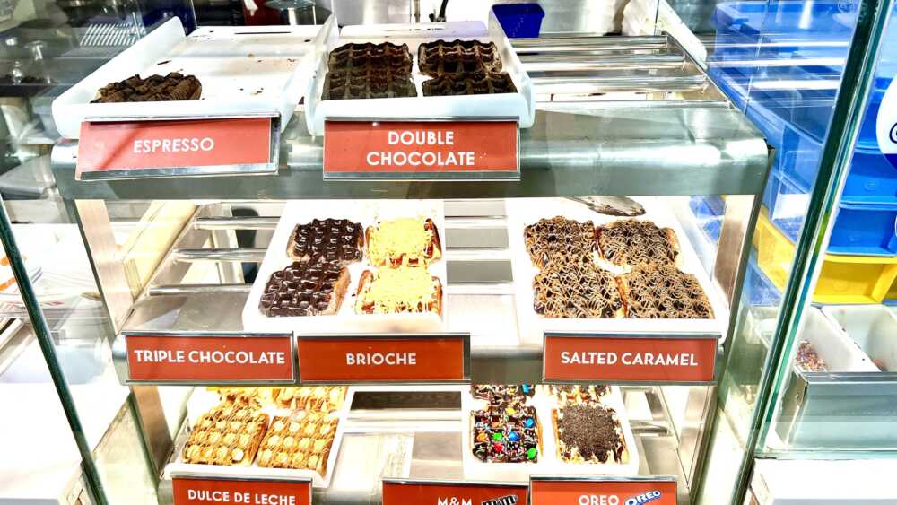 food-options-at-danidoo-waffles-of-belgium-sm-city-cebu